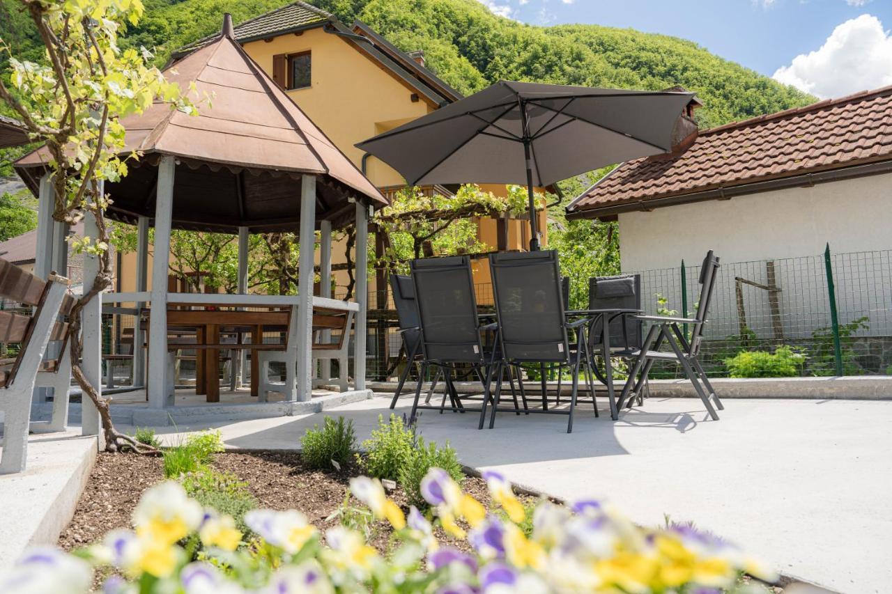 Relax House Soca Vendégház Bovec Kültér fotó